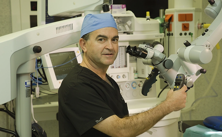 Rinoplastia Masculina: Claves para un Resultado Excepcional. Luis Ayala