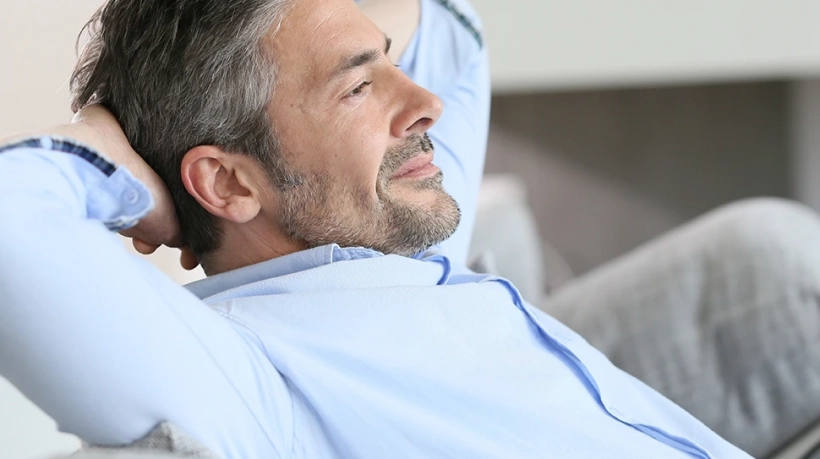 Rinoplastia en hombres: Cómo masculinizar el perfil manteniendo la naturalidad absoluta